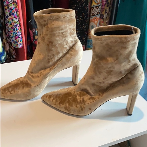 Brand New Authentic Jimmy Choo booties - Picture 5 of 5
